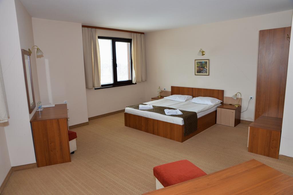 Bistrica Hotel Samokov Ngoại thất bức ảnh