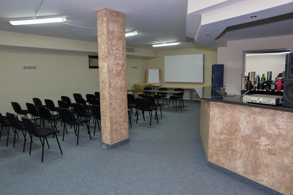 Bistrica Hotel Samokov Ngoại thất bức ảnh